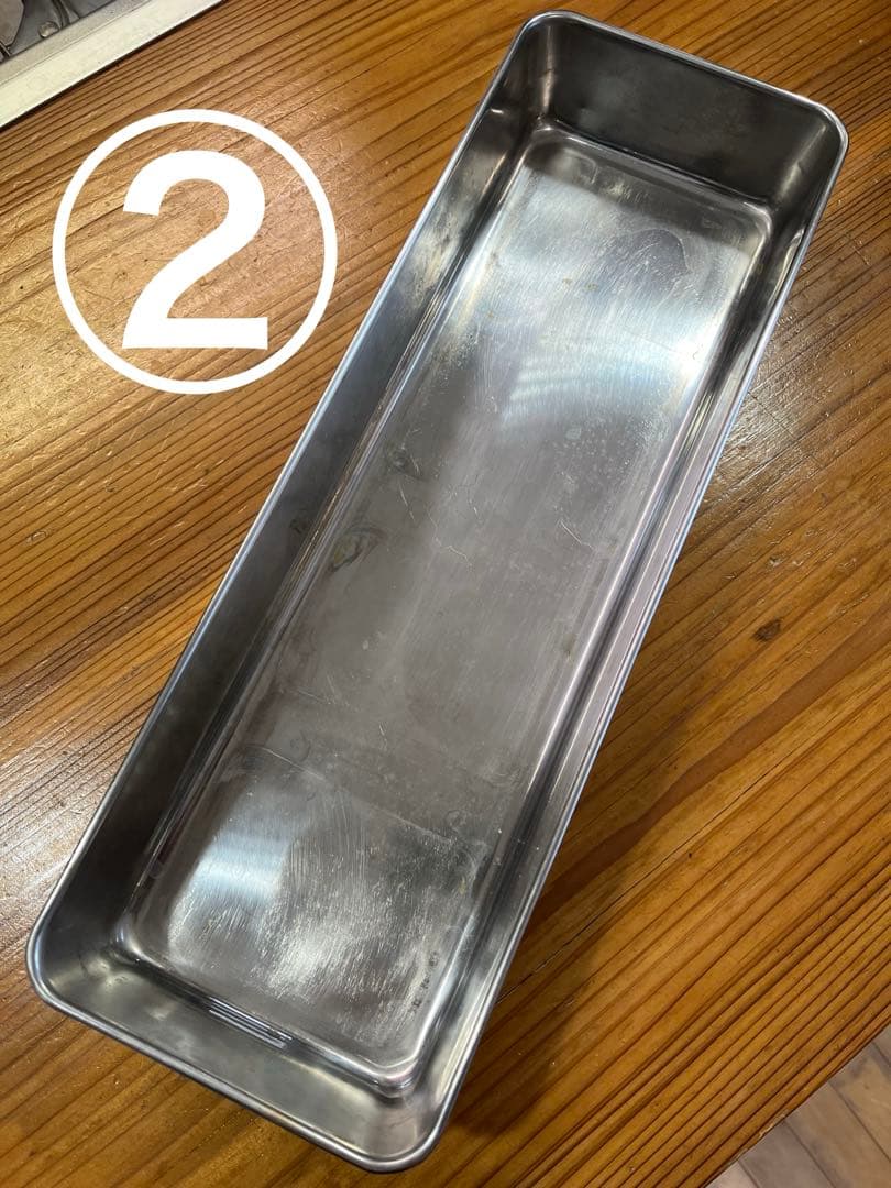 業務用　ステンレス　調味料入れ　蓋付き　2セット
