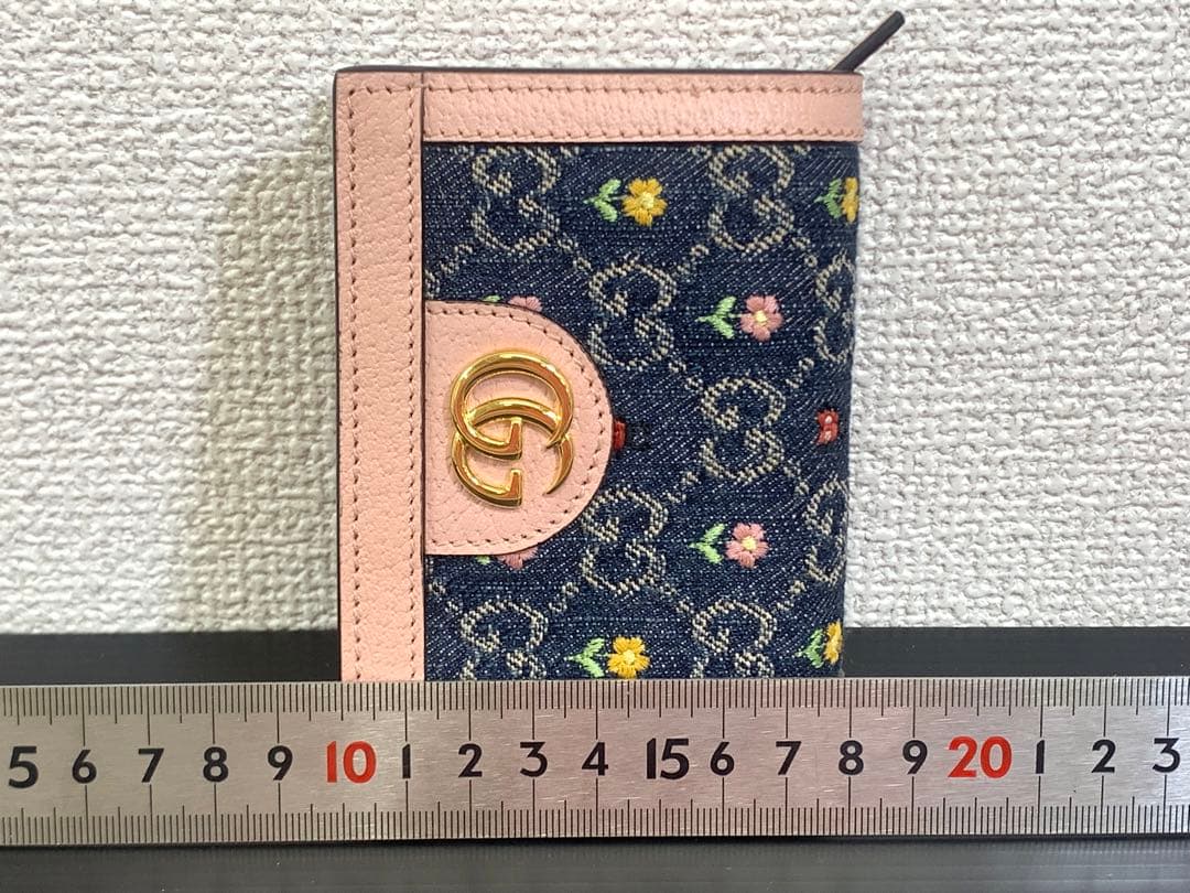 【新品未使用】GUCCI フローラルエンブロイダリー 二つ折り 財布