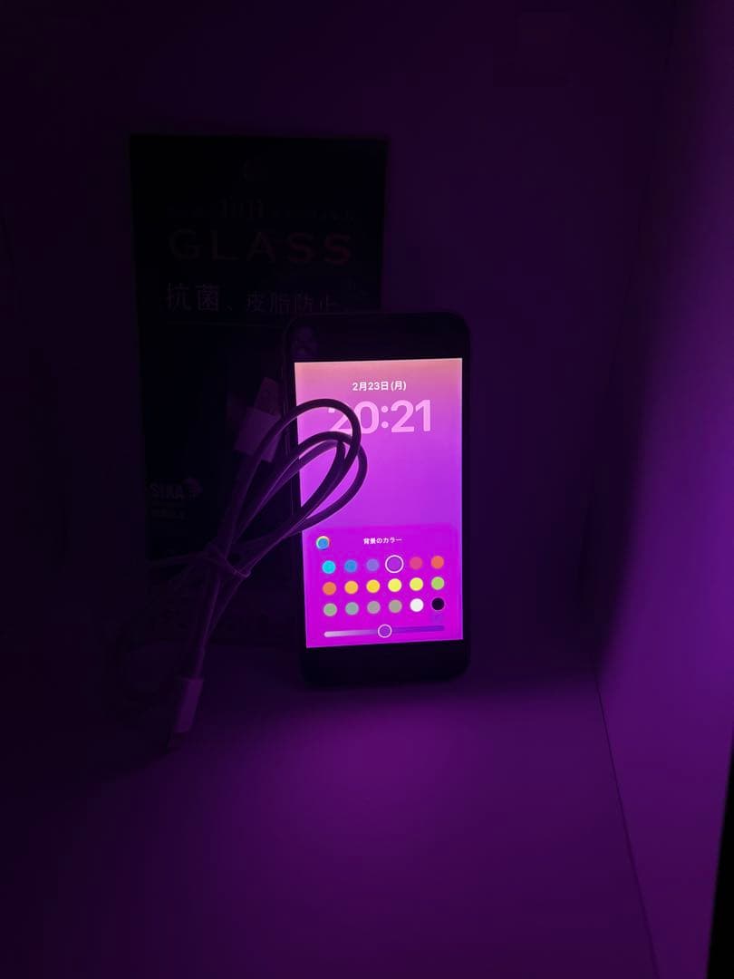 iPhone SE3 128GB バッテリー　100% 美品 Apple