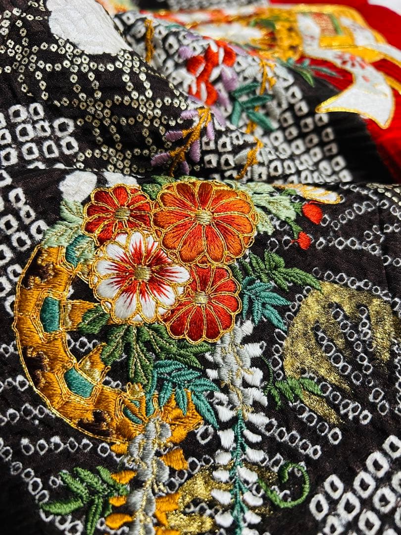 新品　高級な手絞りと素敵な刺繍のお手の込んだ お振袖25点完全フルセット