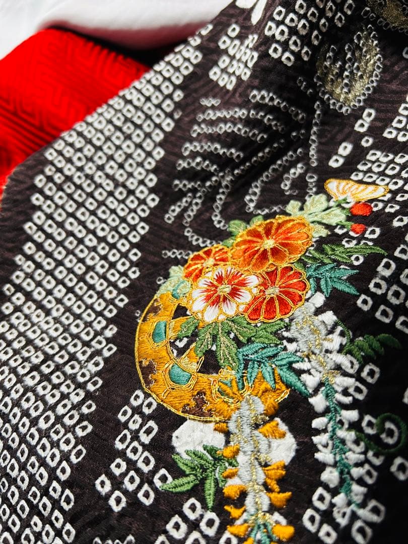 新品　高級な手絞りと素敵な刺繍のお手の込んだ お振袖25点完全フルセット
