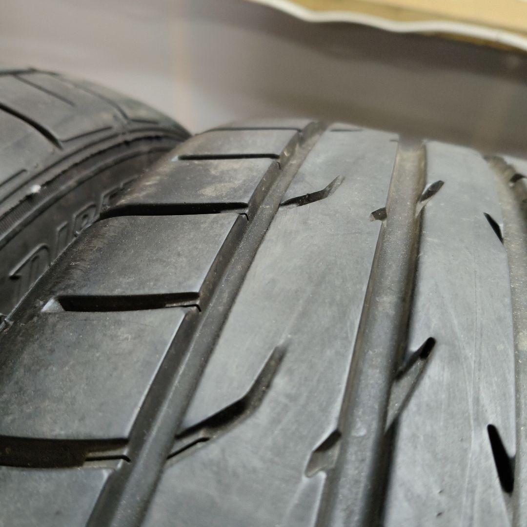 タイヤ・ホイール 225/40r18 DUNLOP (8-17)