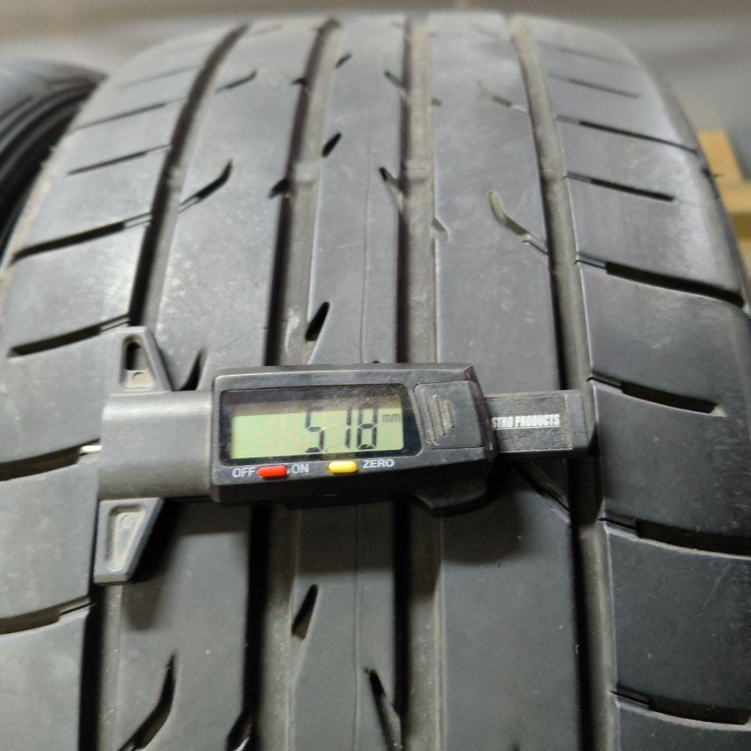 タイヤ・ホイール 225/40r18 DUNLOP (8-17)