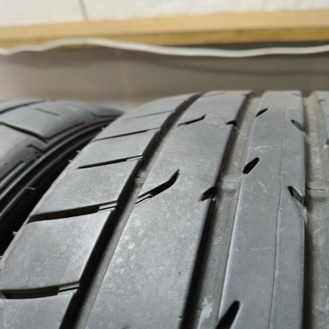 タイヤ・ホイール 225/40r18 DUNLOP (8-17)
