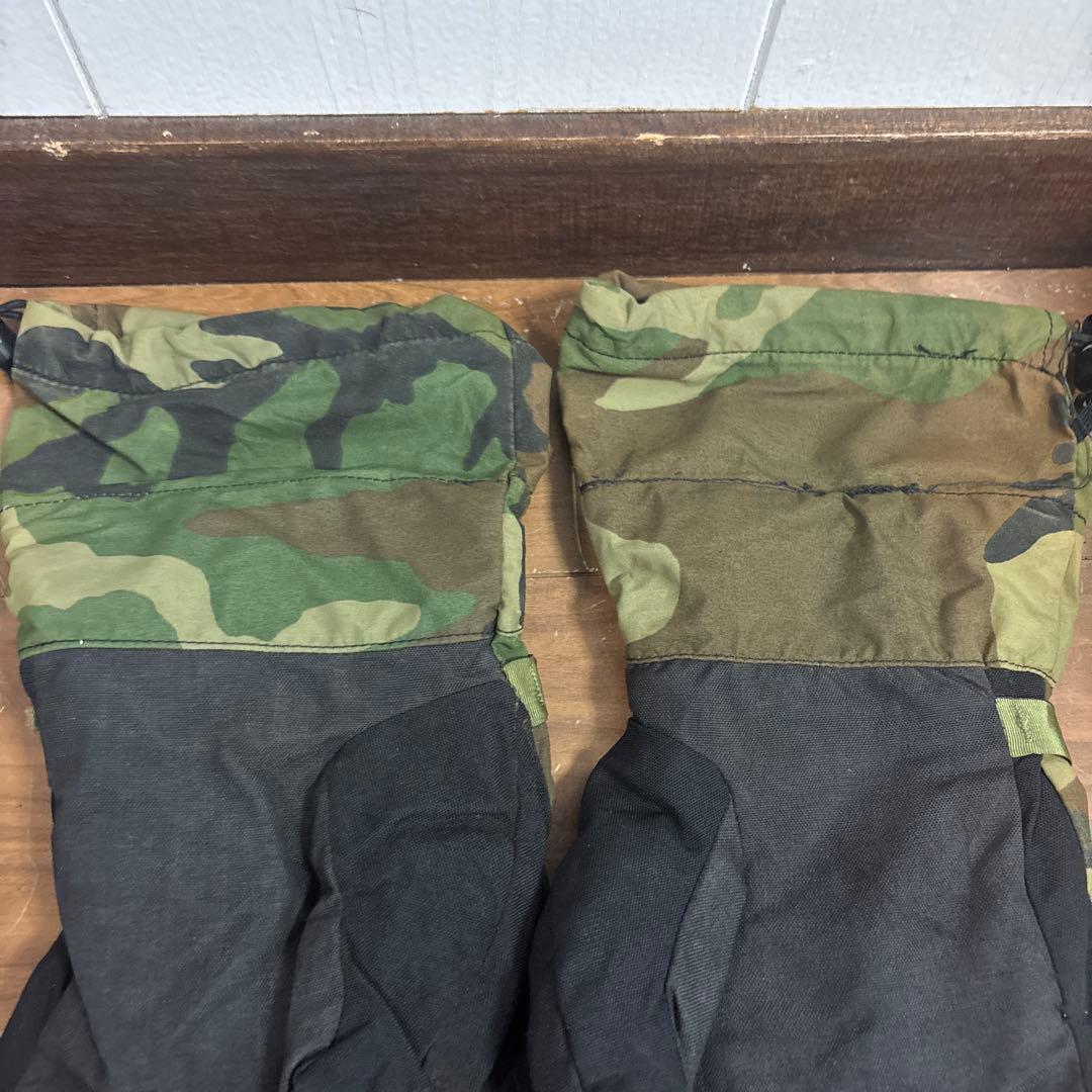 米軍　実物　GORE−TEX ゴアテックス　グローブ　フリーサイズ　送料無料①
