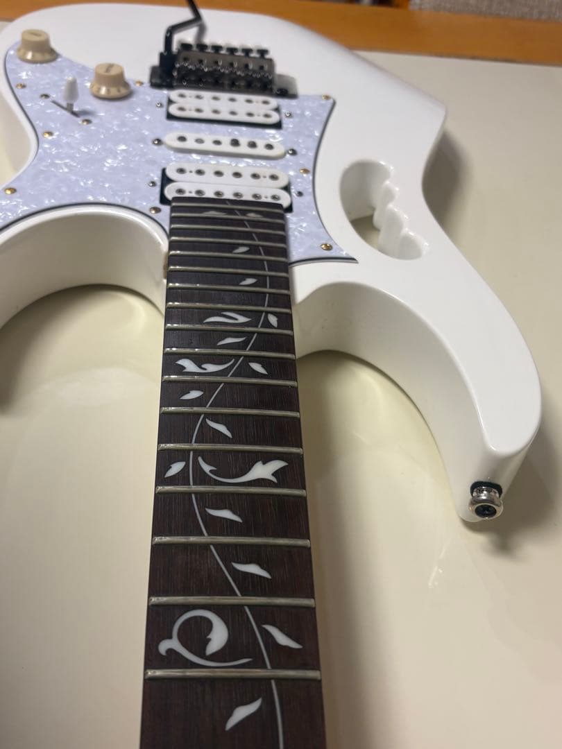 [本日のみ65000まで値下げ]Ibanez-Jem Jr Steve Vai