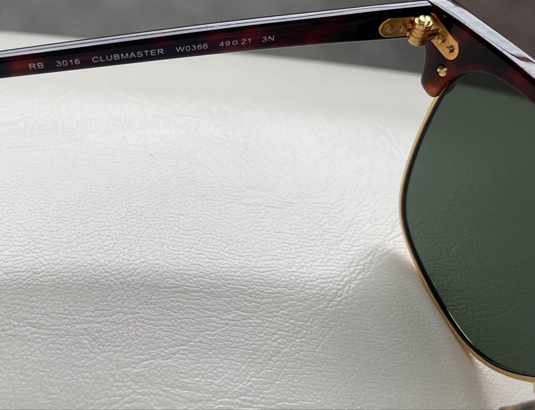 Ray-Ban RB3016 W0366 49サイズ 人気モデル クラブマスター