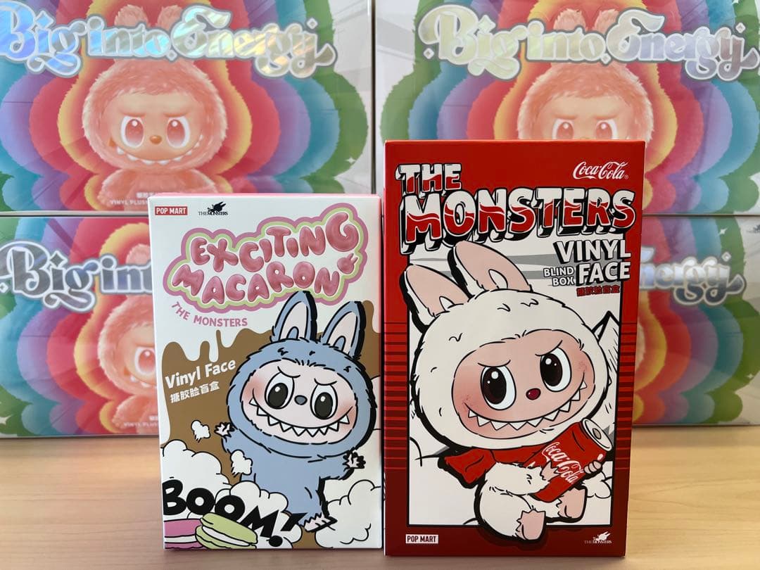 新品・2点セットPOPMART LABUBU マカロン ＆ コカ・コーラ ラブブ