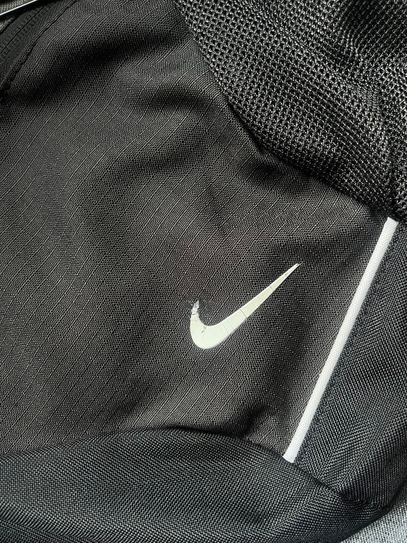 nike ワンショルダーバッグ