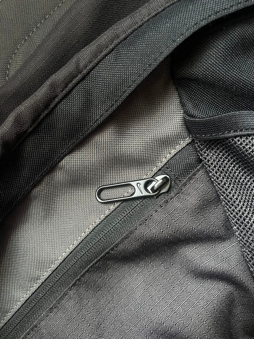 nike ワンショルダーバッグ