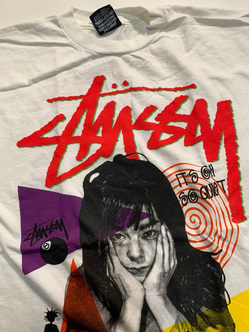 Stüssy ビョーク Tシャツ