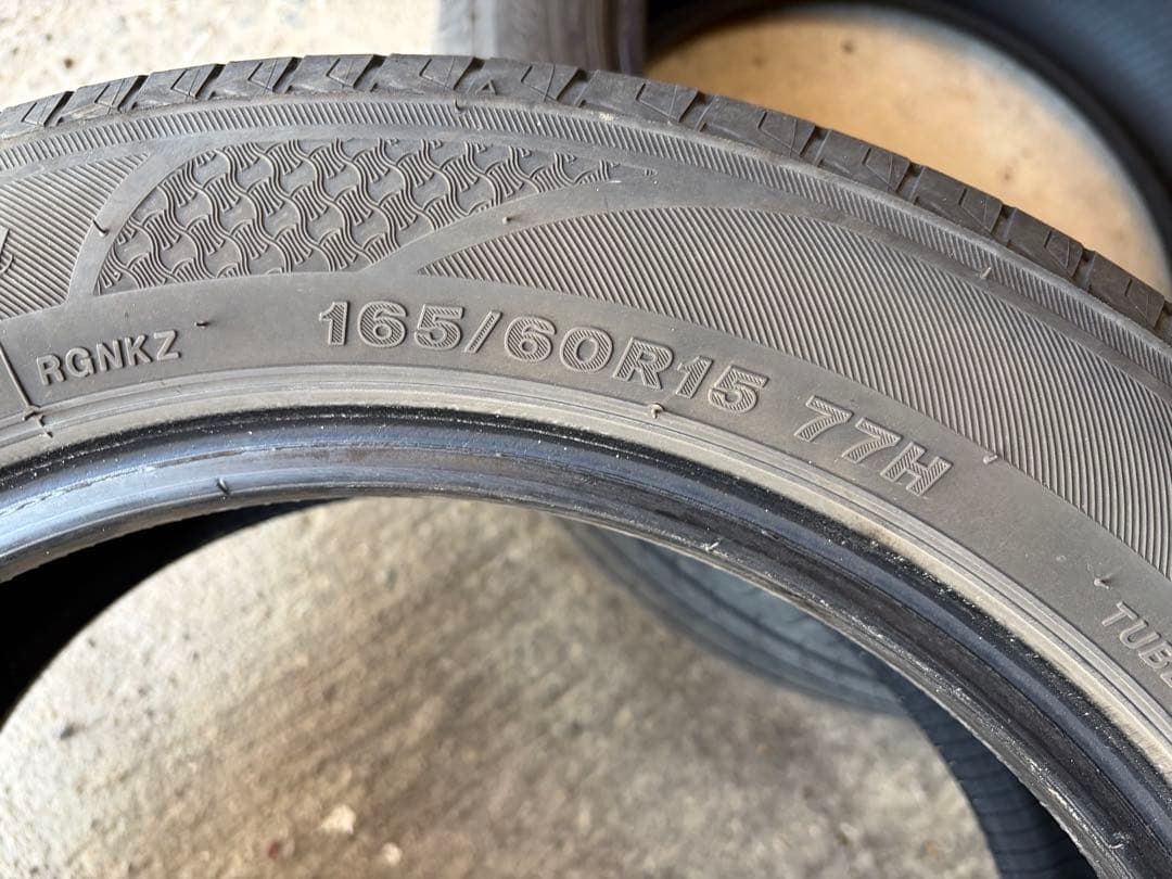 165/60R15 BRIDGESTONEタイヤ REGNO 4本セット！