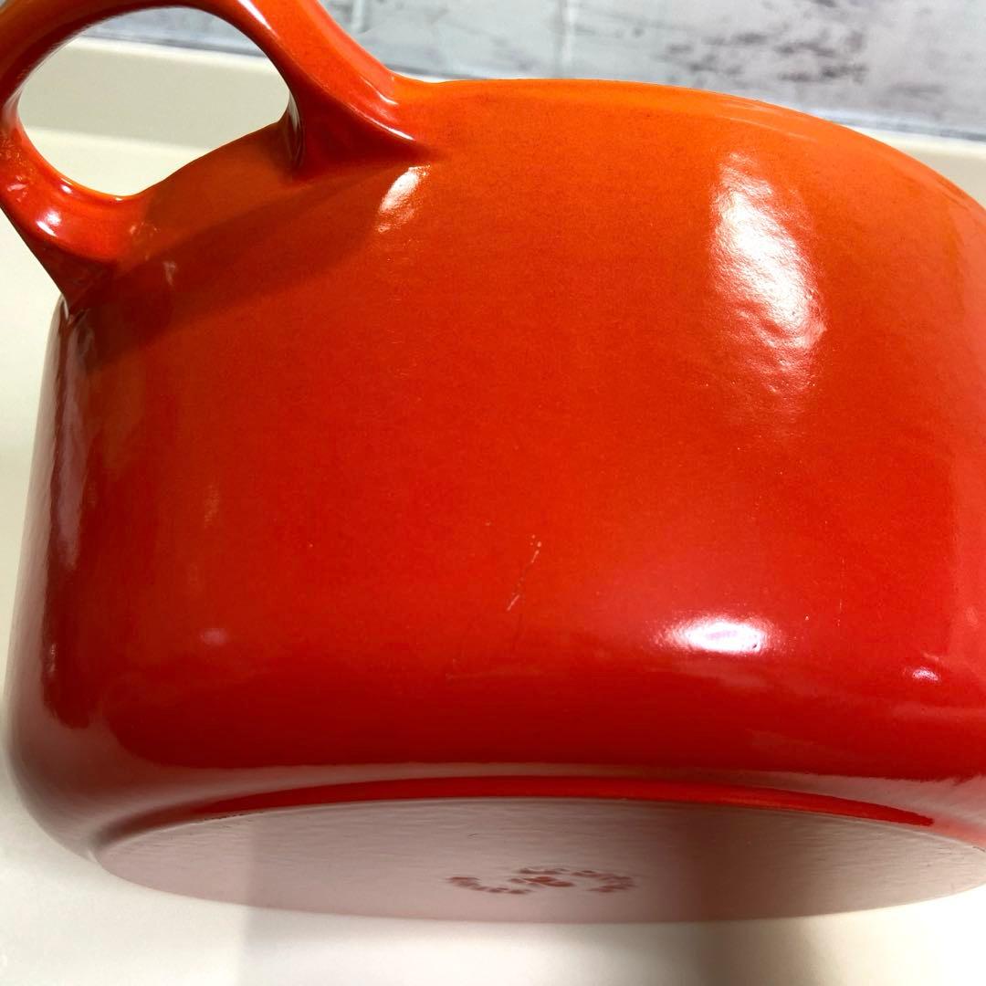 【美品】ルクルーゼ　ココットロンド22cm