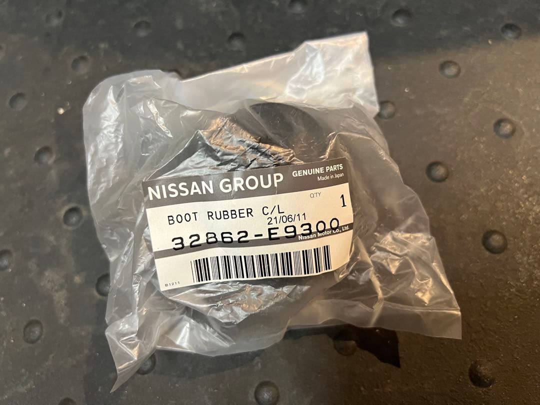 日産サニートラック 純正クラッチワイヤー＆コントロールレバーブーツ