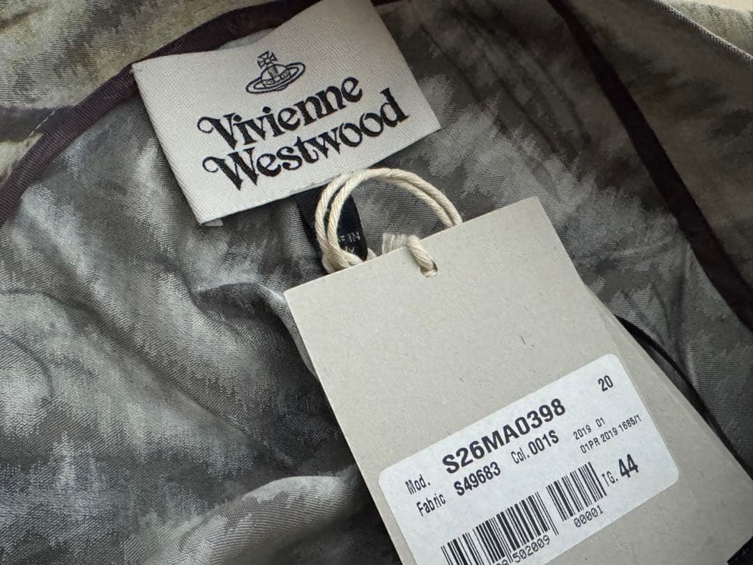 vivienne westwood 緑色経済アシメスカート