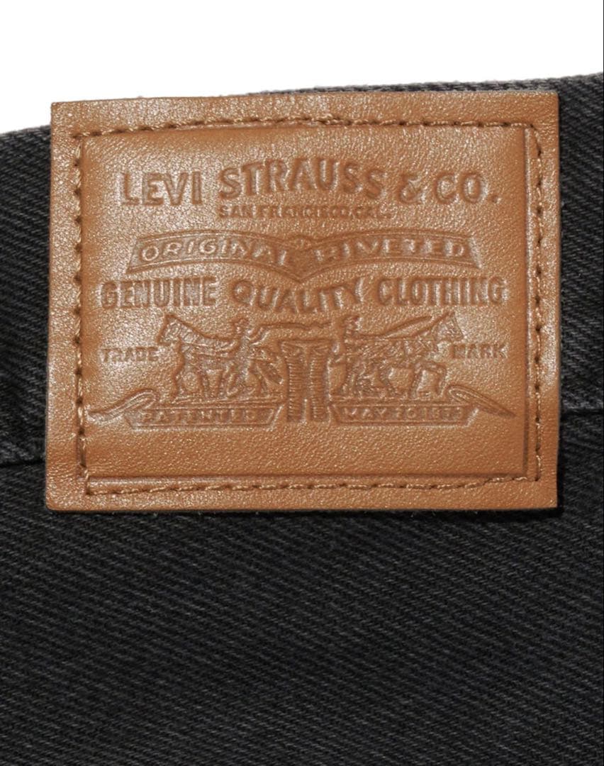 Levi's SUPER BAGGY バレルジーンズ ブラック　Ｗ２６