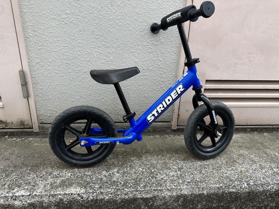 最終値下げストライダー　ブルー　日本正規品