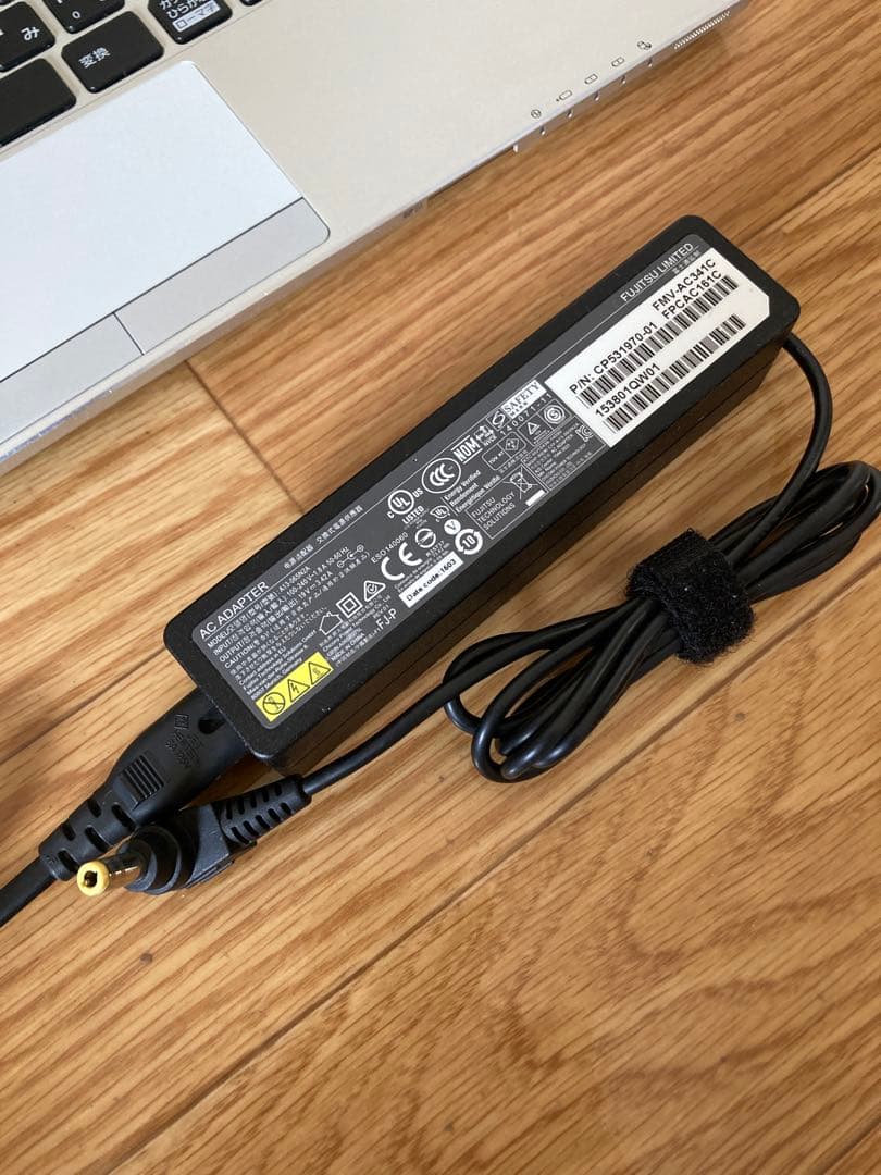 富士通 ノート S935 i5-5300U 10GB SSD222GB