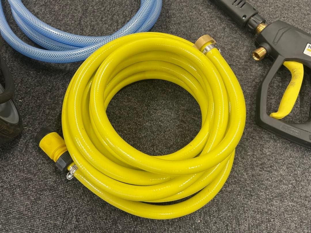 ★美品★ケルヒャー高圧洗浄機HD 4/8 Classic備品付き。手渡し希望