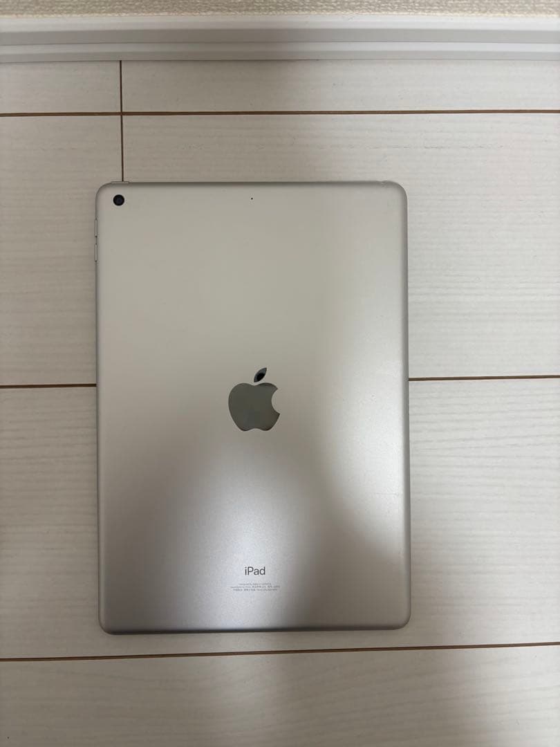iPad9（第9世代） 64GB Wi-Fiモデル 本体 電池最良好 iPad
