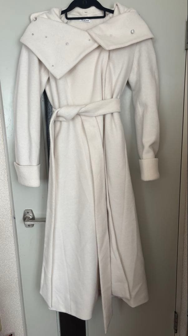 ジャケット・アウター m me eme Blanc noir hooded long coat