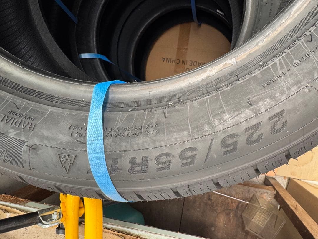 新品❗️DAVANTI WINTOURA+ 225/55R17 101V XL