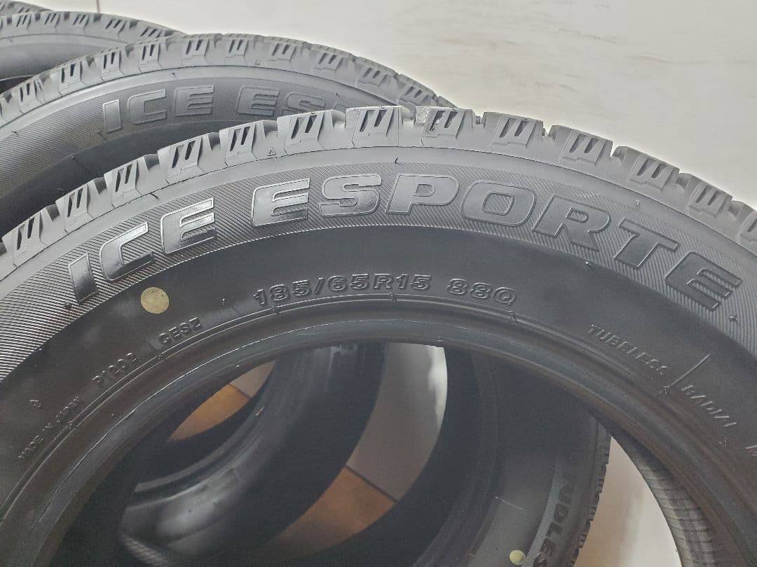 185/65R15 スタッドレス アイスエスポルテ バリ溝 深溝