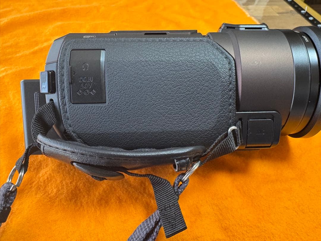 ４KビデオカメラPanasonic HC-VX1 M-T ➕SD１２８GB他