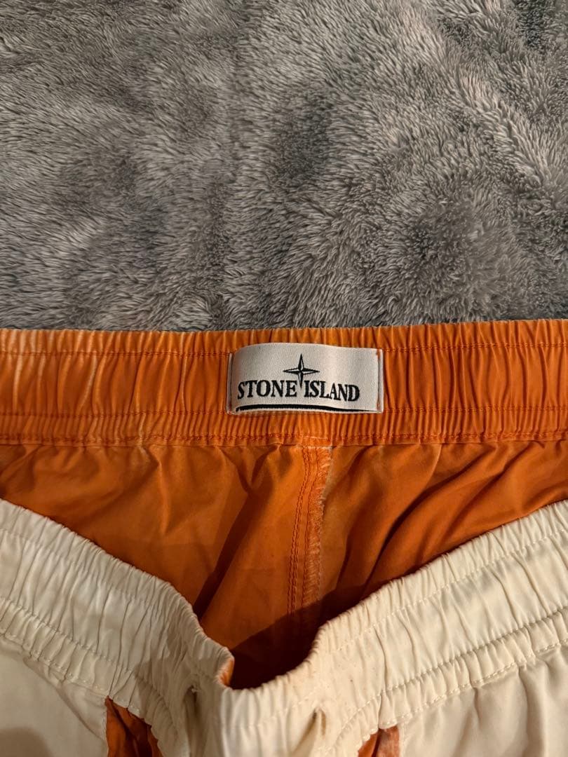 stone  パンツ
