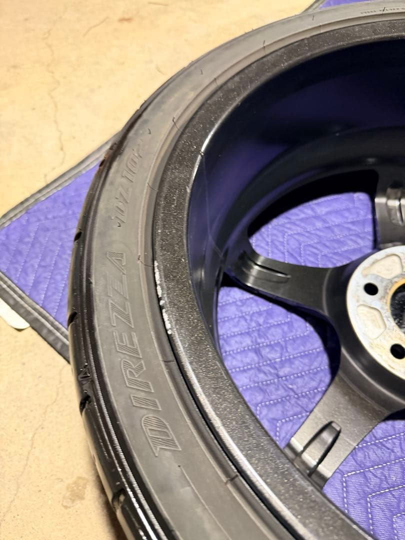 YOKOHAMA ADVAN GT BEYOND 18インチホイールタイヤセット