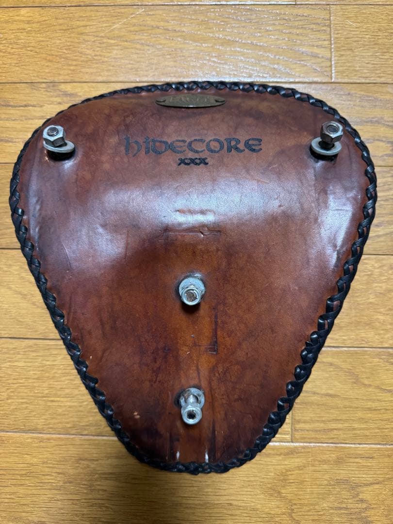 本革サドルシート　ビンテージ風　アメリカン　ハーレー