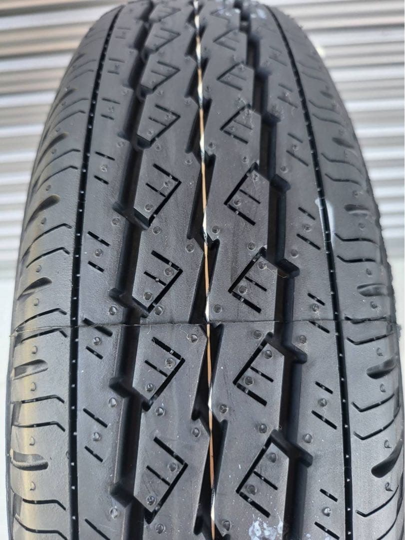 ブリヂストン夏タイヤ145 80R12K370❗️4本SETお買得な新品‼️