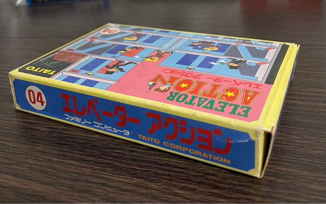 ファミコン　中古カセット　エレベーターアクション　箱　説明書付き