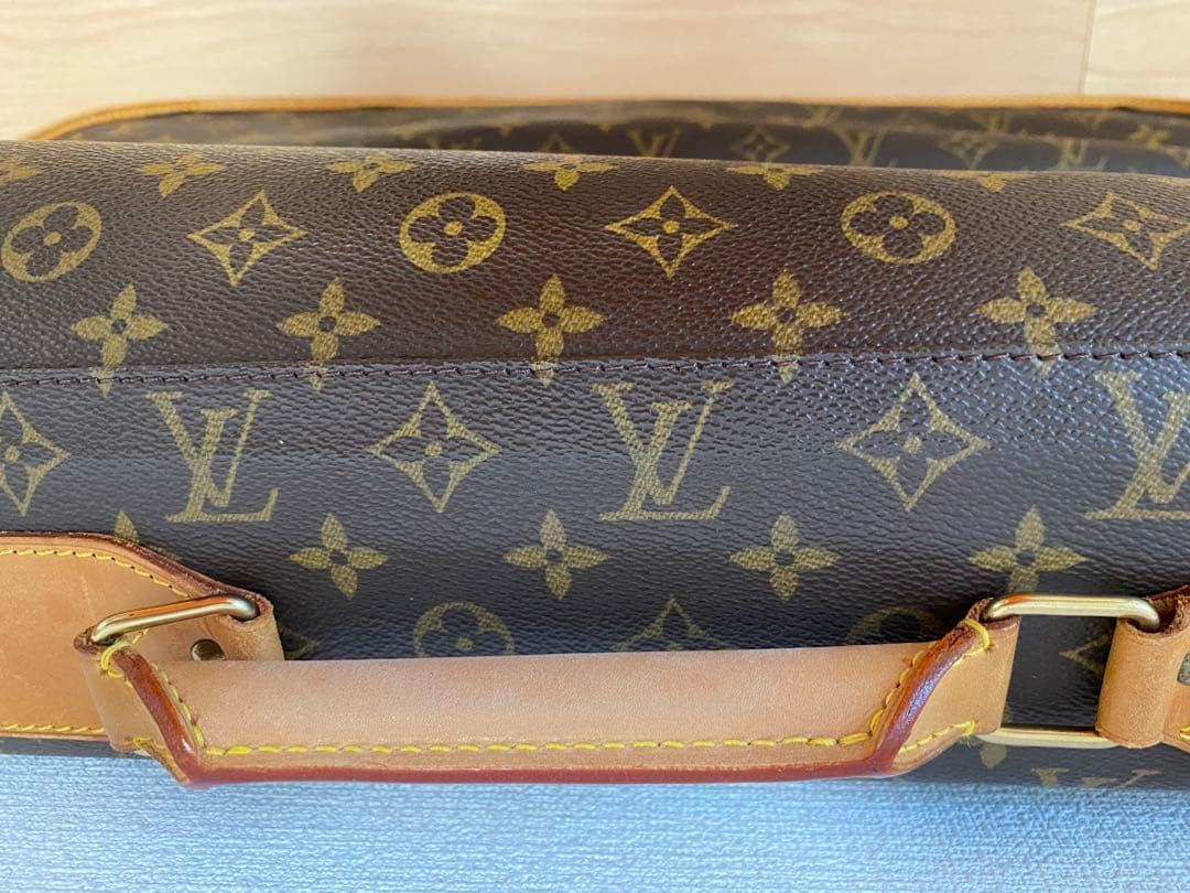 LOUIS VUITTON ポルタブルキャビン　ガーメントケース