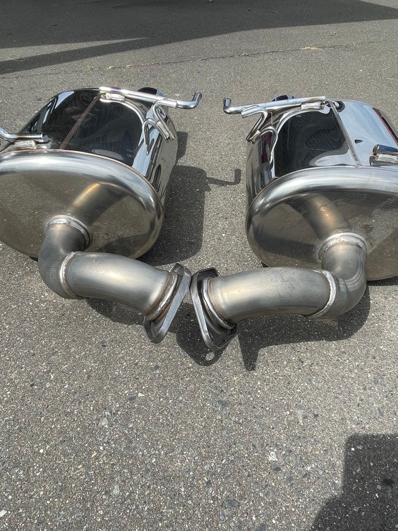 VAG WRXS4 HKS LEGAMAX Premiumマフラー 4本出し