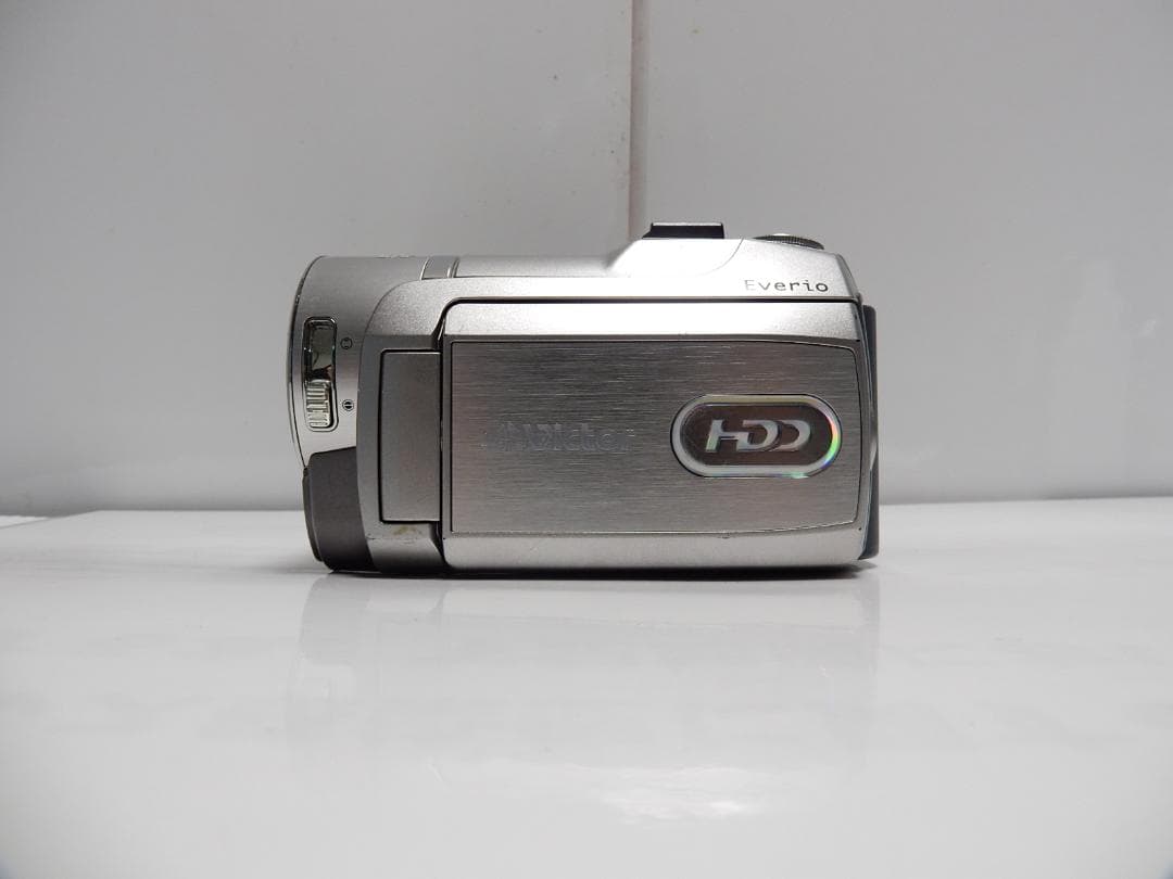 ち*様 希少　大人気　動作品JVC ビクターエブリオ ビデオカメラ GZ-MG5