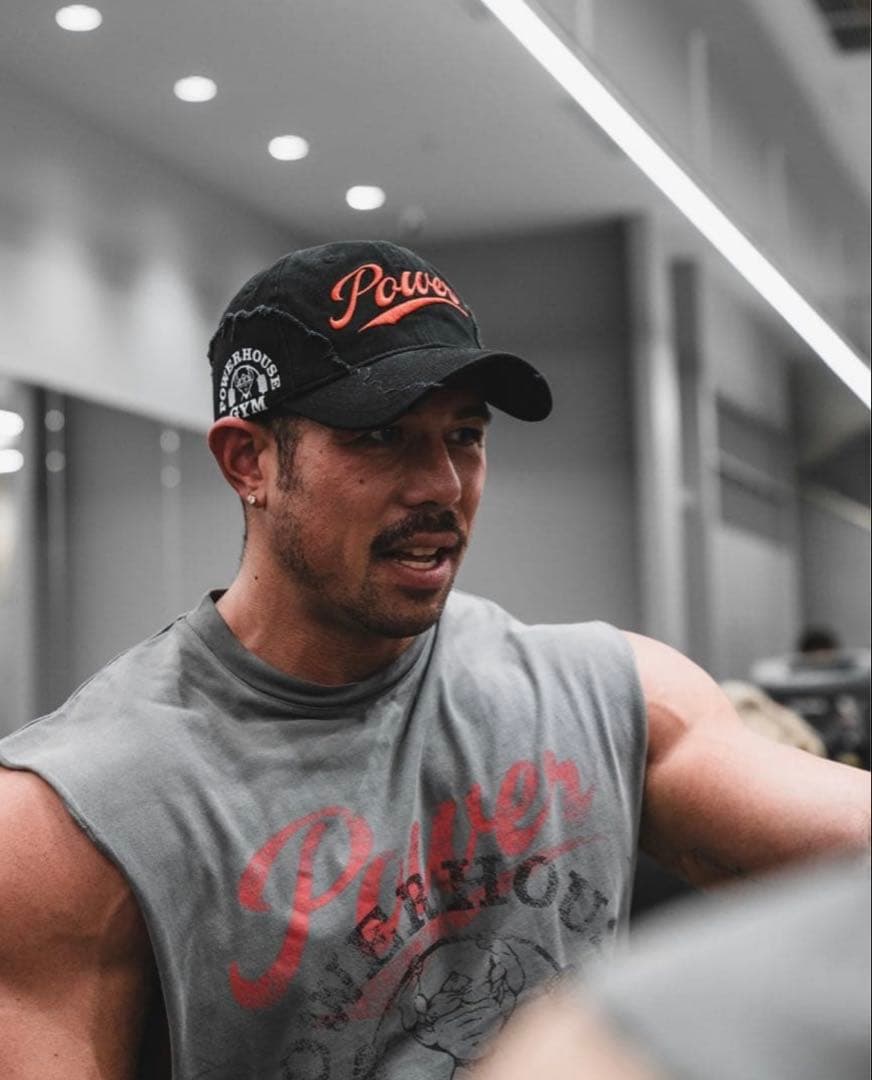 チンクル　LÝFT × POWER HOUSE GYM キャップ