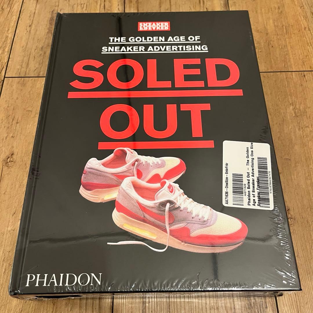 phaidon soled out 新品 洋書 スニーカー