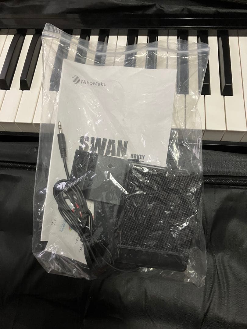 電子ピアノ　NikoMaku SWAN 88鍵　ポータブル