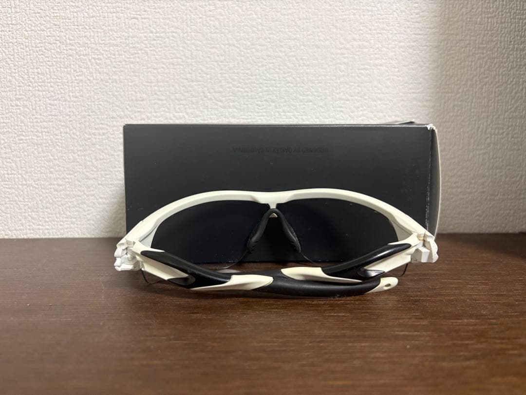 OAKLEY RADAR EV「Photochromicレンズ」「調光レンズ」