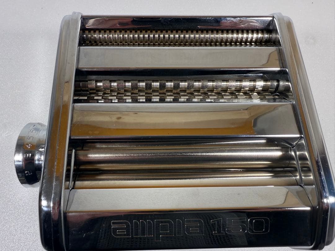 イタリアの老舗メーカーMarcato製のパスタマシン「Ampia 150」