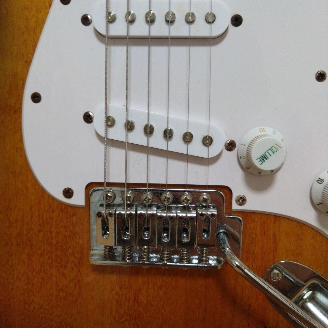 J*e様 Squier Stratocaster ギター