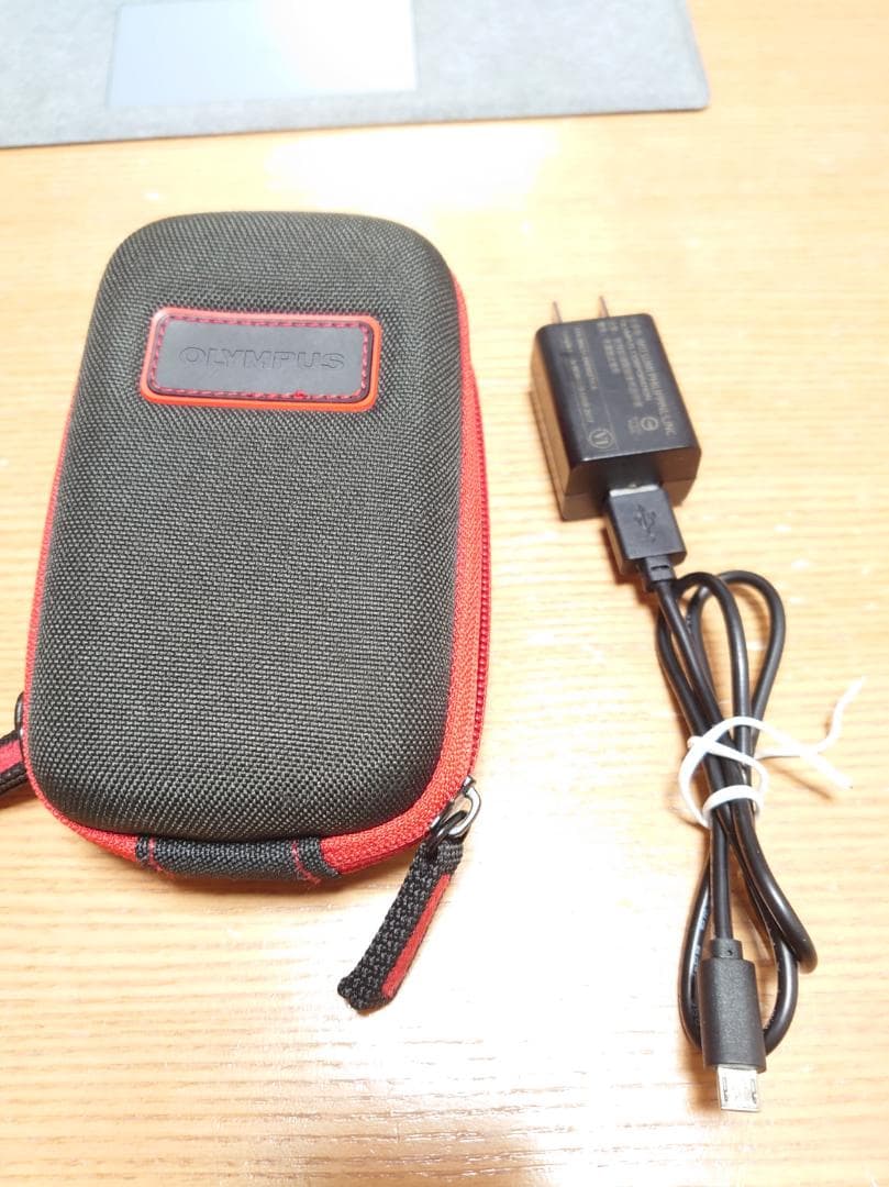 OLYMPUS Tough TG-6 デジタルカメラ