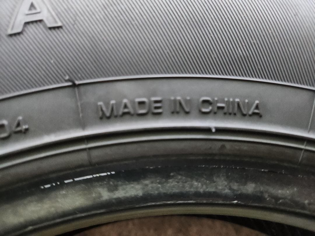 送料込☆2021年製 ヨコハマ タイヤ 145/80R12 LT ☆2本