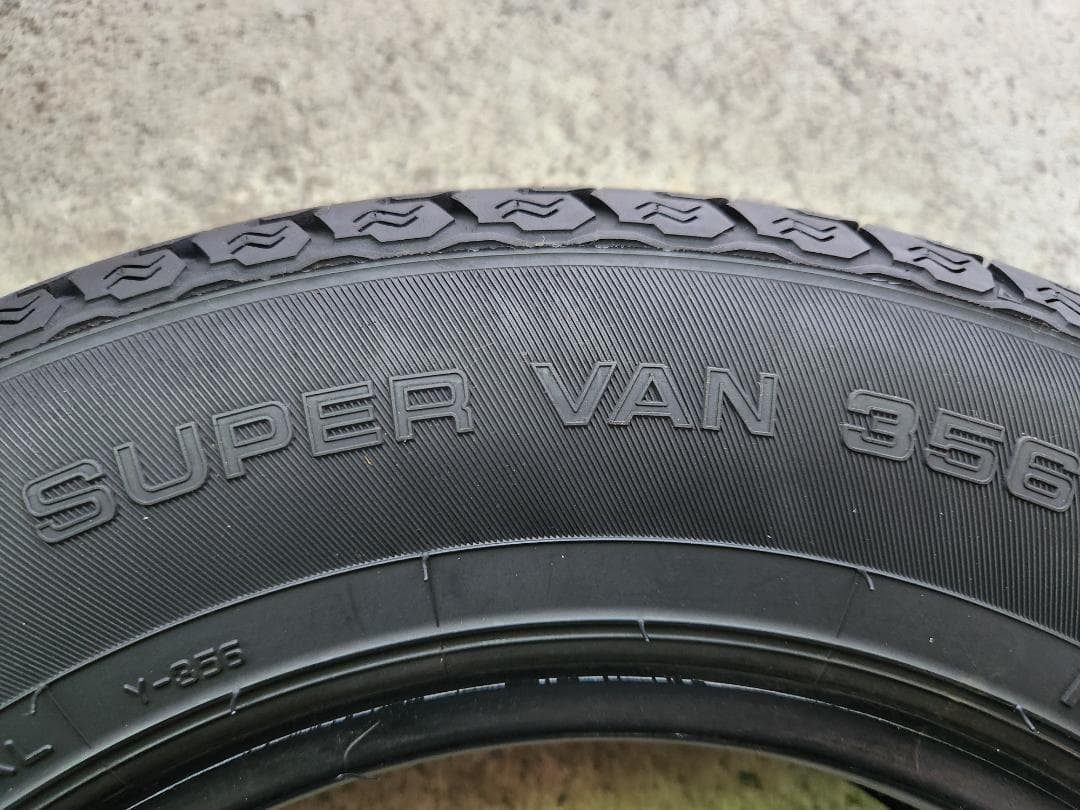 送料込☆2021年製 ヨコハマ タイヤ 145/80R12 LT ☆2本
