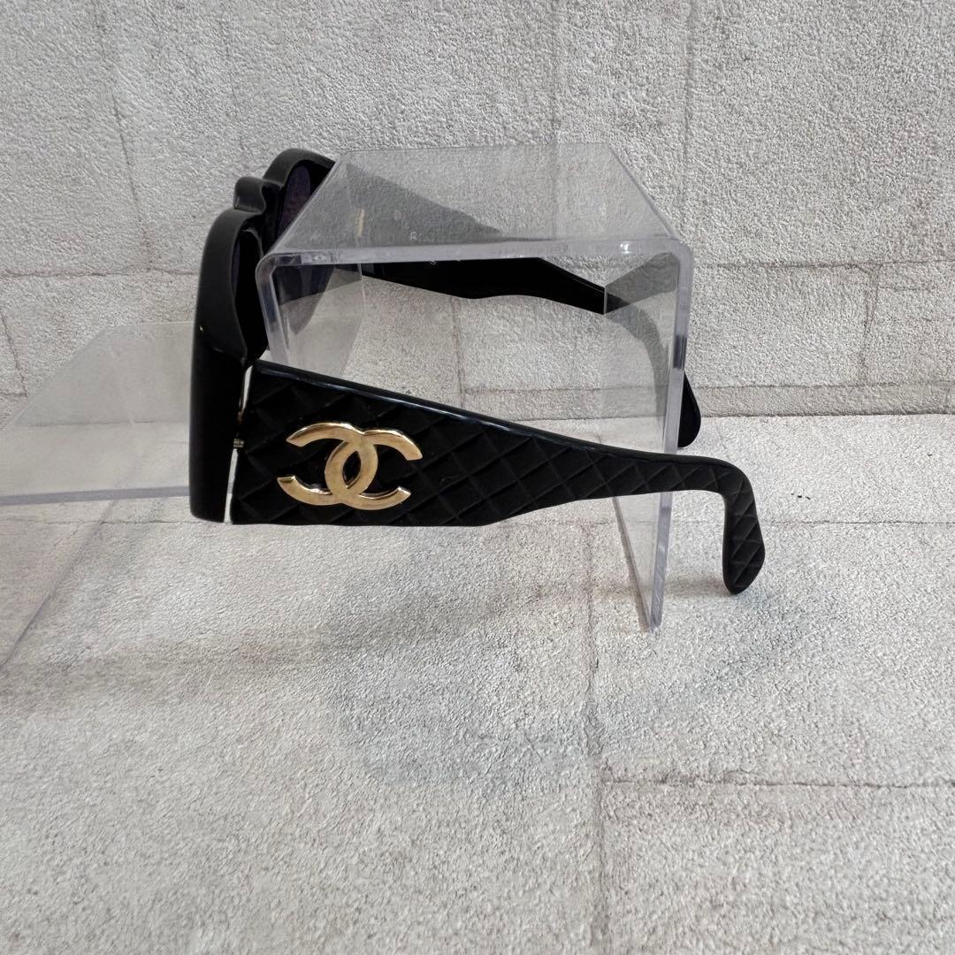 CHANEL☆シャネル　ココマークキルティング　サングラス　スクエア型　766