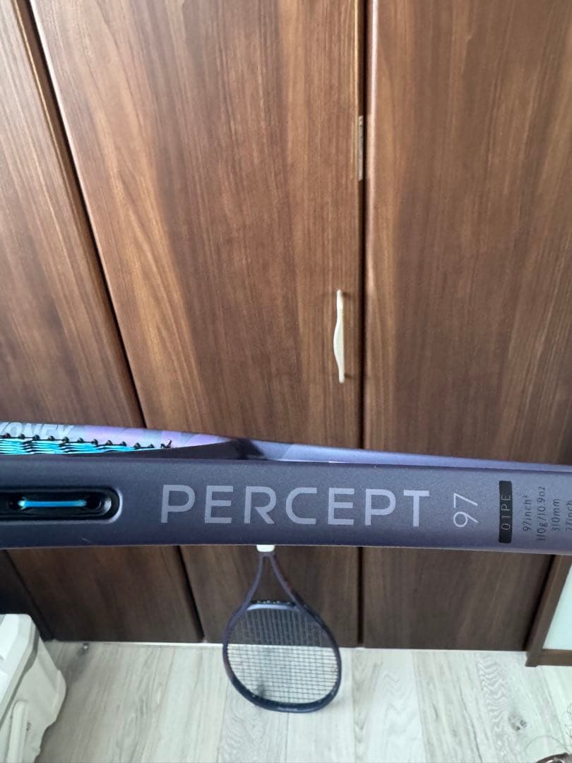 【週末限定値下げ】 テニスラケット　PERCEPT 97ラケット2本セット