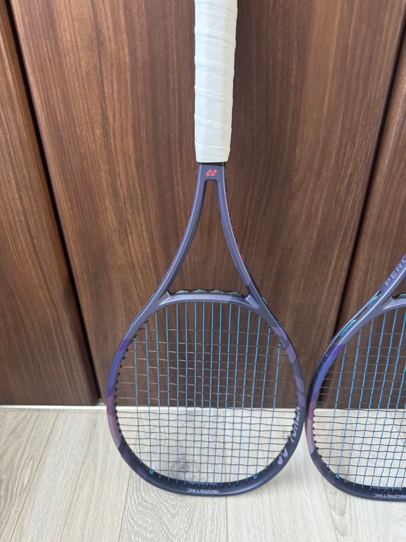 【週末限定値下げ】 テニスラケット　PERCEPT 97ラケット2本セット