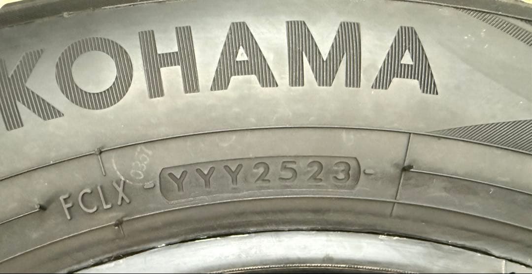 3️⃣ 【最終値下げ】ヨコハマBluEarth-GT AE51 185/65R15