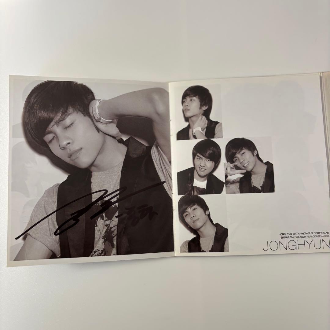 SHINee AMIGO 直筆サイン 全員 ジャケット＋歌詞カード 両面サイン